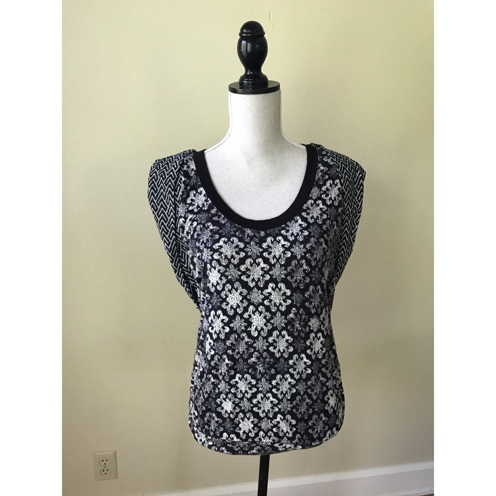 Anthropologie One September Contrasting Sleeveless